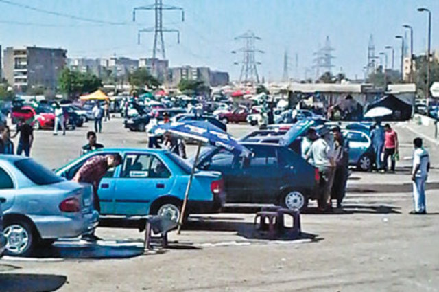 معاناة في سوق المستعمل وربح أكثر من 5000 جنيه لكل موديل قديم