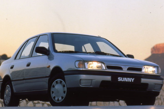 تعرفوا علي مواصفات وأسعار نيسان صني موديل 1993 