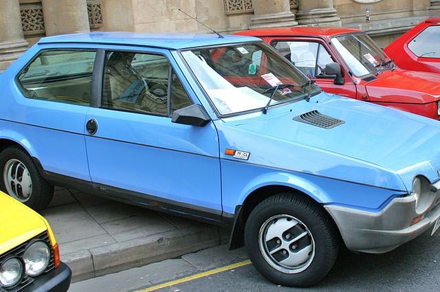 فيات ريتمو . . الهاتشباك الشهيرة بسعر ما بين 15 و18 ألف جنيه