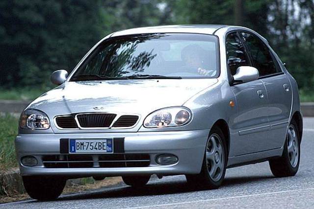 دايو لانوس المستعملة بمتوسط من 70 الي 80 ألف جنيه