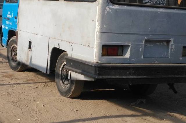 ضجة سيارة باشا مصر هل تنتقل للميكروباصات التي تعمل بدون نمر!!