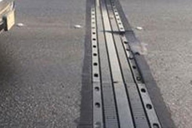 اصلاحات على كوبري أكتوبر وتحويلات بسبب المترو