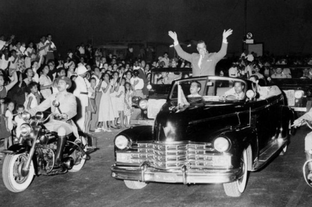 في ذكرى الثورة هذه سيارات الزعيم