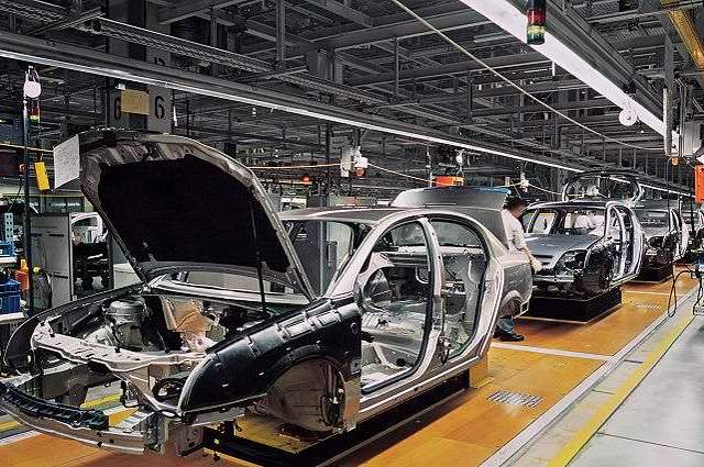 رابطة مصنعي السيارات تؤكد انهيار صناعة السيارات في مصر في الفترة الأخيرة