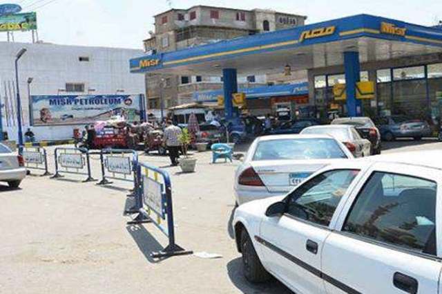 مجلس الوزراء . . هذا ما كان سيحدث لو لم ترفع الدولة أسعار الوقود ؟ 