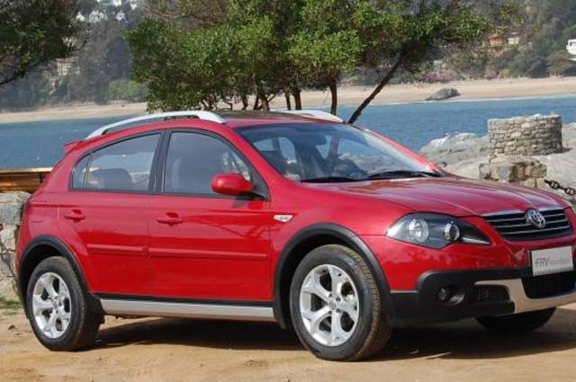 مقارنات : بريليانس FRV كروس واسبيرانزا M12 