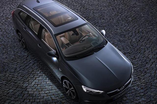  "أوبل Insignia" تعلن عن إطلاق رائعتها الكومبي الجديدة Sports Tourer