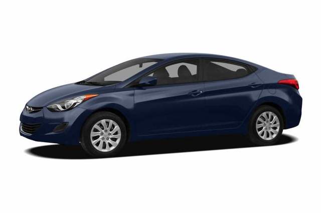 هيونداي إلنترا 2012 . . العائلية المدمجة بمتوسط 198 ألف جنيه في مصر