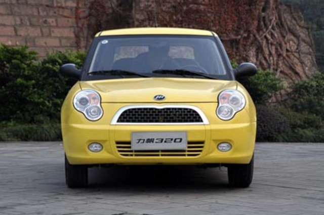 ليفان 320 شبيهة ميني بمتوسط 60 ألف جنيه في سوق المستعمل