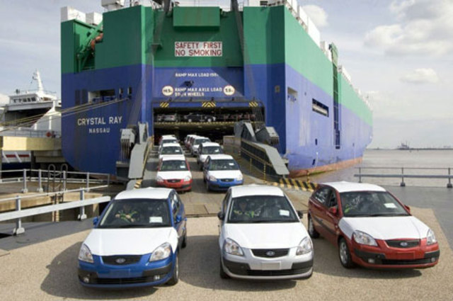 ورطة مستوردى السيارات بعد تعديلات لائحة الاستيراد