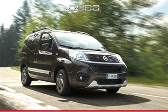 فيات كوبو . . تميزت بتصميمها الغريب والأبواب الجانبية المنزلقة