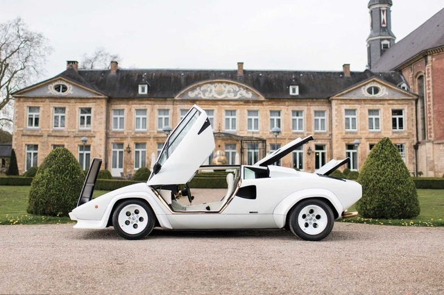 لامبورجيني الرياضية القادمة تعيد إحياء الماضى 