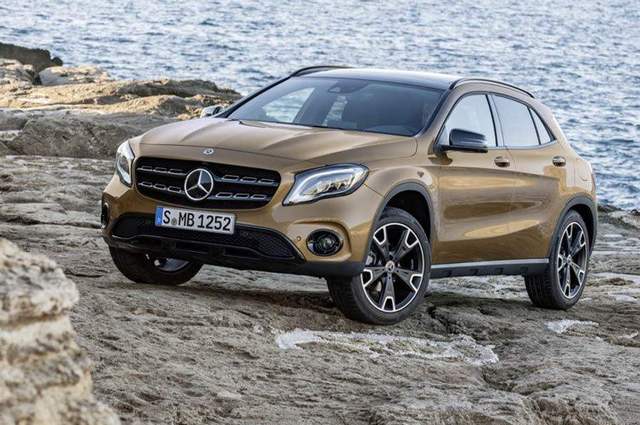 مرسيدس تقدم GLA الجديدة وترفع أسعار سياراتها في مصر