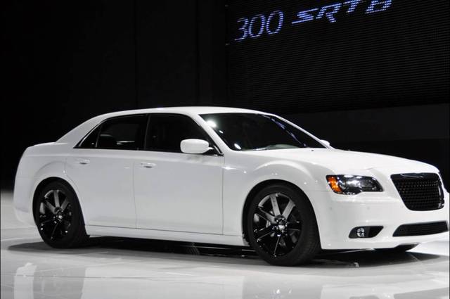  كرايسلر لن تكتفى بقوة 300 SRT فى رائعتها الجديدة