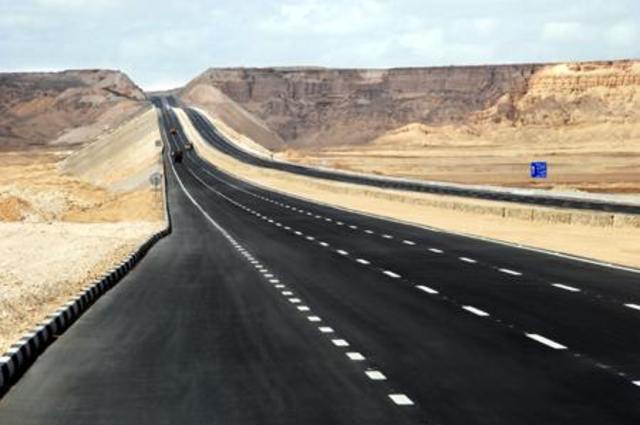 2.2 مليار جنيه تكلفة مشروعات الطرق في الصعيد وتراجع معدلات الحوادث
