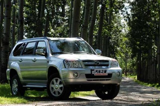 كومودو . . الوحش الصيني الذي لم يخرج من القفص !!