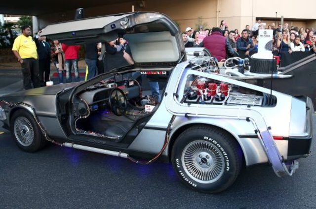 دراسة . . السائقون صغار السن لا يريدون السيارات الكهربائية !!