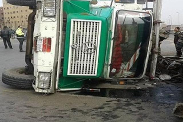 حوادث انقلاب متعددة تقع اليوم علي طريق القاهرة الاسكندرية وطريق السخنة السويس