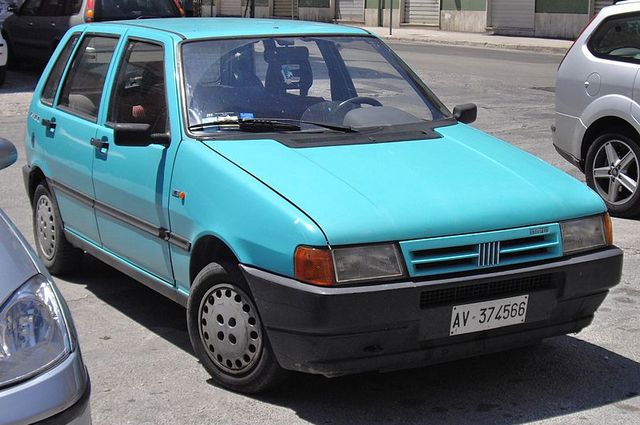 فيات أونو . . هاتشباك مميزة صنعت الفارق وأسعارها تبدأ من 36 ألف جنيه