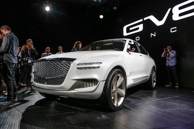 هيونداي ''جينسيس'' صديقة البيئة الفارهة متعددة الأغراض