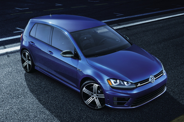 أداء مبهر وسرعة خارقة لفولكس ڤاجن جولف آر Golf R الجديدة 