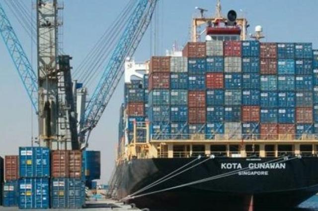 تحالف تويوتا يدير أحدث رصيف لتداول السيارات بميناء شرق بورسعيد