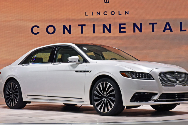 إشراقة جديدة للحسناء الأمريكية “لينكولن” كونتيننتال 2017 