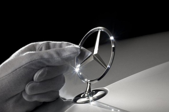 الكبيران دايملر و بوش يوحدان الجهود من أجل ذاتية القيادة