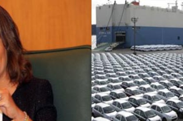 حزن للمصريين في الخارج بعد تأجيل اعفاء سياراتهم من الجمارك 