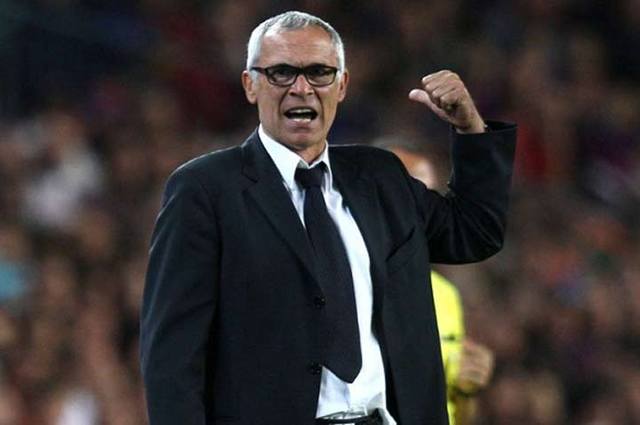 كوبر : قيادة السيارة في مصر مثل لعب مباراة كاملة 90 دقيقة