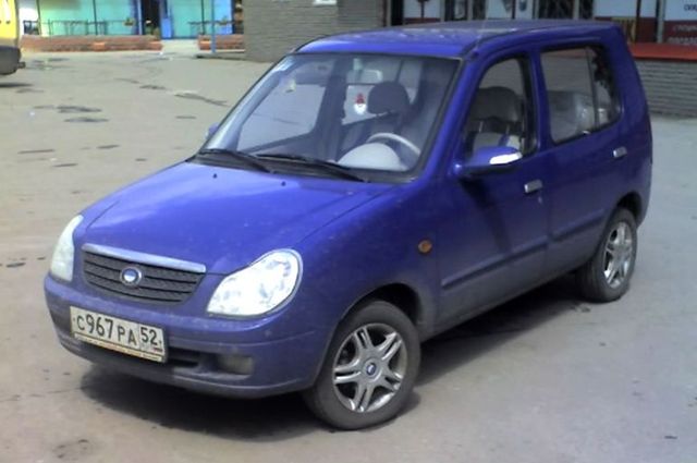 بي واي دي فلاير المستعملة . . هاتشباك صغيرة بمتوسط 30 ألف جنيه