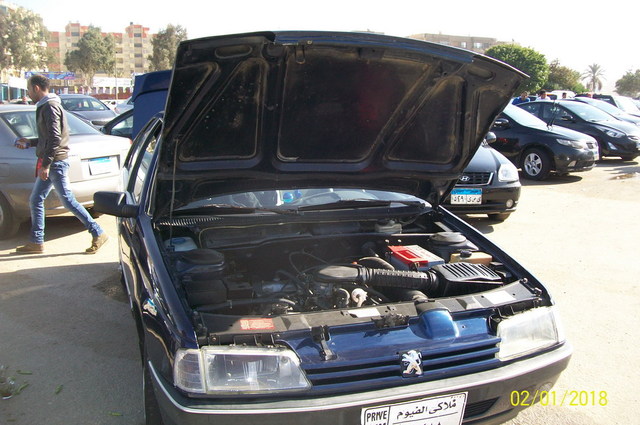 خاص هتلاقي : تجار المستعمل يتخلصون من مخزون السيارات وبيجو 405 بسعر 68 ألف جنيه