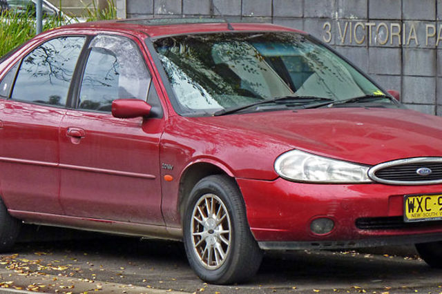 فورد مونديو . . تتوفر في سوق المستعمل بمتوسط سعري من 55 الي 150 ألف جنيه 