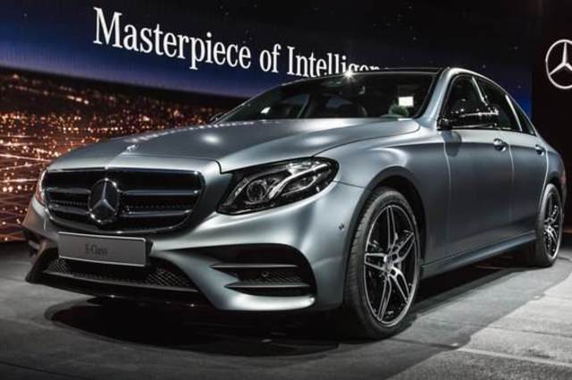 مرسيدس مصر تطلق E-Class الجديدة كلياً بمحركات واصدارات عديدة 