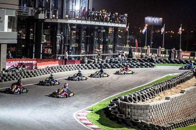 خصومات لعشاق الكارتينج علي حلبة أوتوفروم العبور