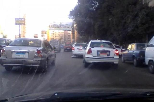 حوادث مرورية متفرقة تسبب زحام علي المحور والدائري 