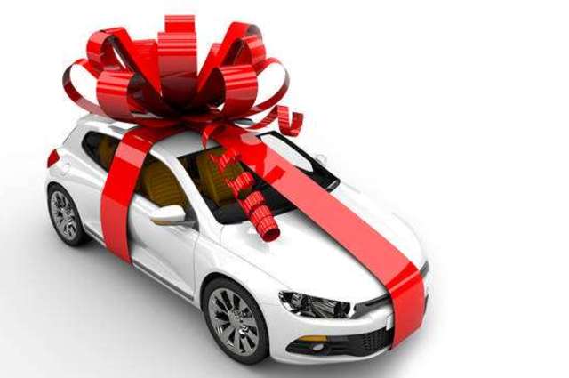 الإمارات تقدم سيارات هدية لأفضل لاعبي الأهلي والزمالك خلال مباراة السوبر