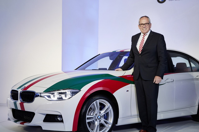 BMW تتحدي تهديدات ترامب وتبقي علي خطط مصنع المكسيك 