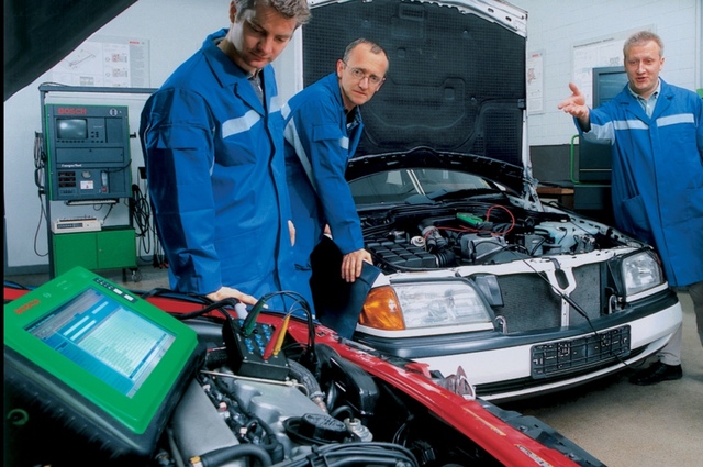 بوش توفر خصومات 5% و15% علي قطع غيار ومصنعيات BMW وفولكس فاجن