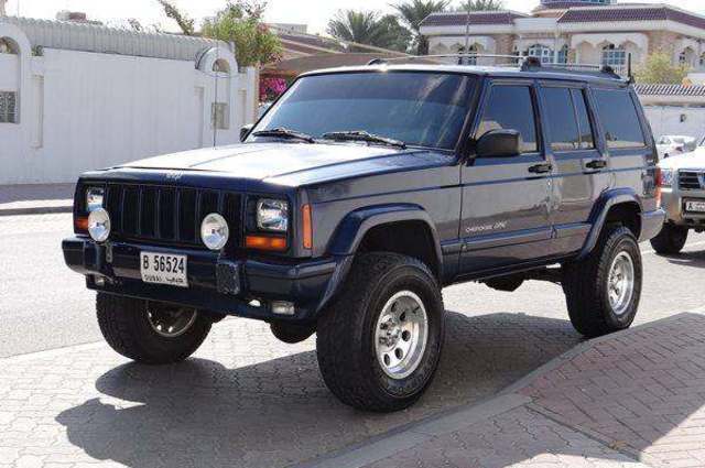 تعرفوا علي متوسط اسعار سيارات جيب شيروكي في مصر