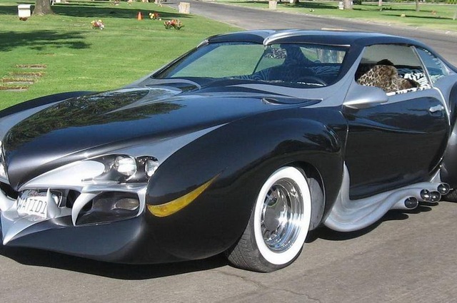 شيفروليه كمارو معدلة بشكل متوحش بسعر 250 ألف دولار