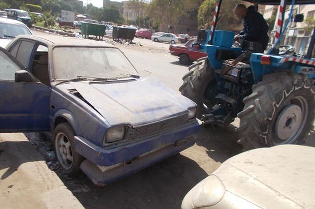 تأمين أعياد الميلاد بمنع وقوف السيارات أمام الكنائس ورفع السيارات القديمة من الطرق 