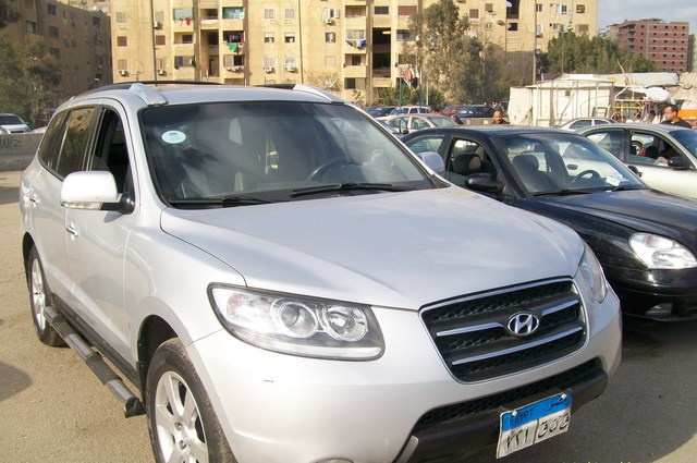 تاجر مستعمل لهتلاقي: هيونداي سانتافي بسعر 375 ألف والزبائن معذورين ولم يستوعبوا الأسعار الجديدة