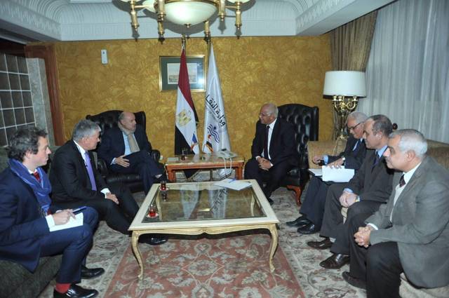 شركة فرنسية تعرض تقديم 64 قطار لمترو الأنفاق بتمويل ميسر 