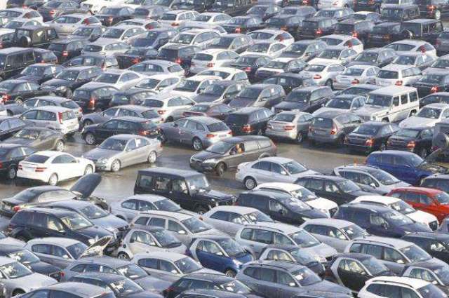 خاص هتلاقي : رواد سوق المستعمل يحذرون من أوراق السيارات المضروبة 