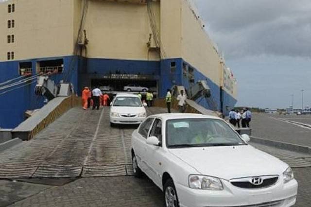 خروج 1254 سيارة ملاكي من جمرك السويس خلال شهر نوفمبر