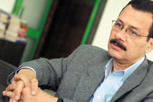 خاص هتلاقي : ميناء للسيارات في محور قناة السويس ومنطقة لعرض السيارات