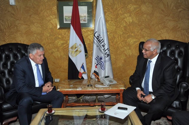 دراسة توريد 64 قطار للمرحلة الثالثة لمترو الأنفاق في مصر