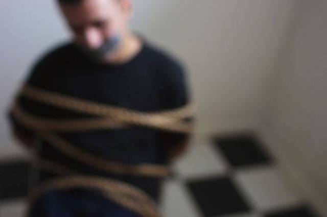 أخيراً . . الشرطة توقع بعصابة خطف سائقي السيارات من الشروق والعاشر من رمضان