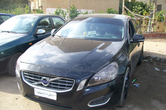 خاص هتلاقي : فولفو S60 الفاخرة . . الوحيدة من نوعها في سوق المستعمل بسعر 325 ألف